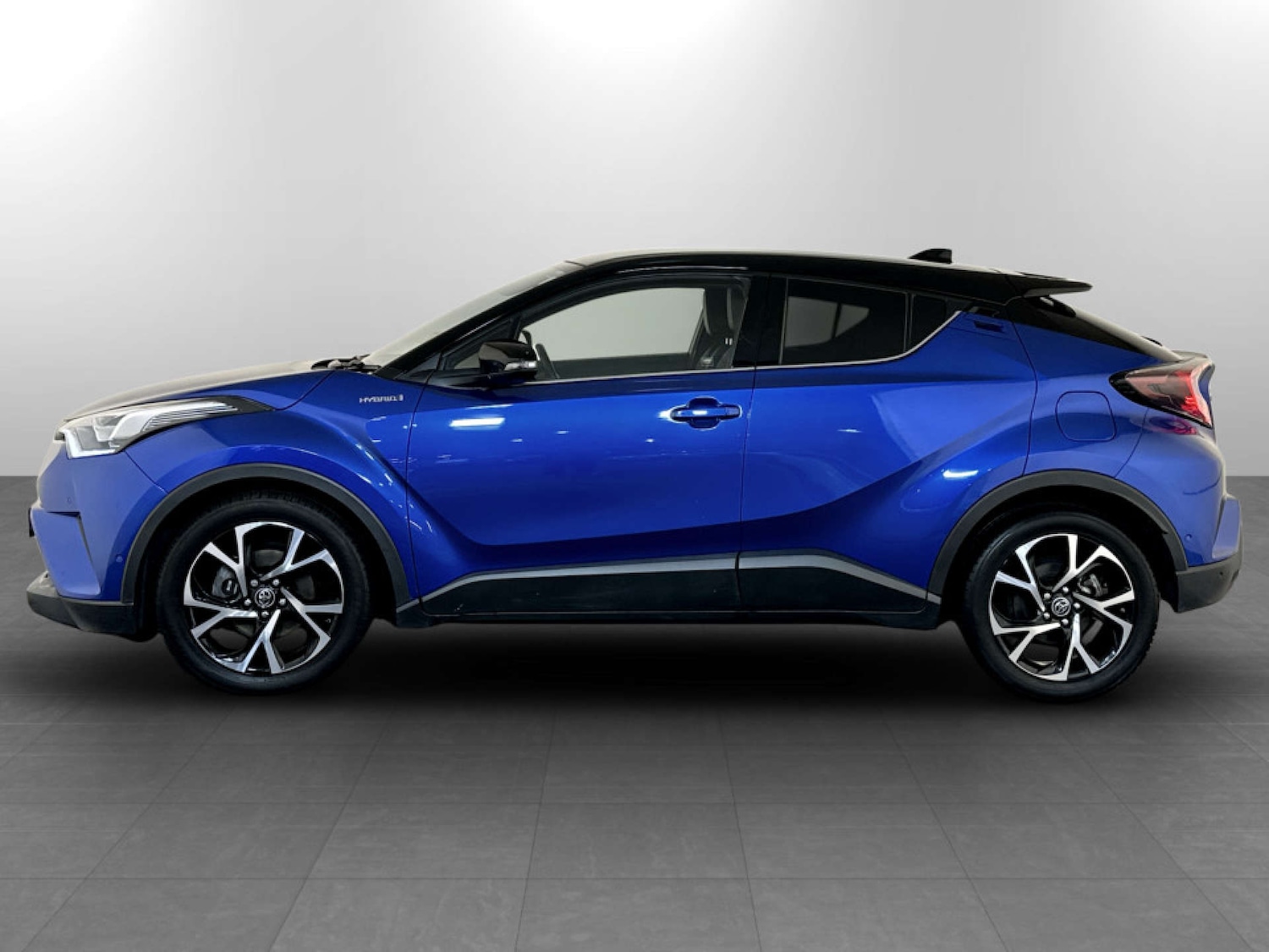 Used Toyota C-HR 2018 for sale - 77409036: Photo 7