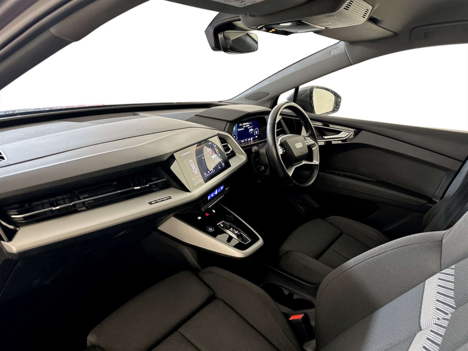 Used Audi Q4 e-tron 2021 for sale - 77353601: Photo 11