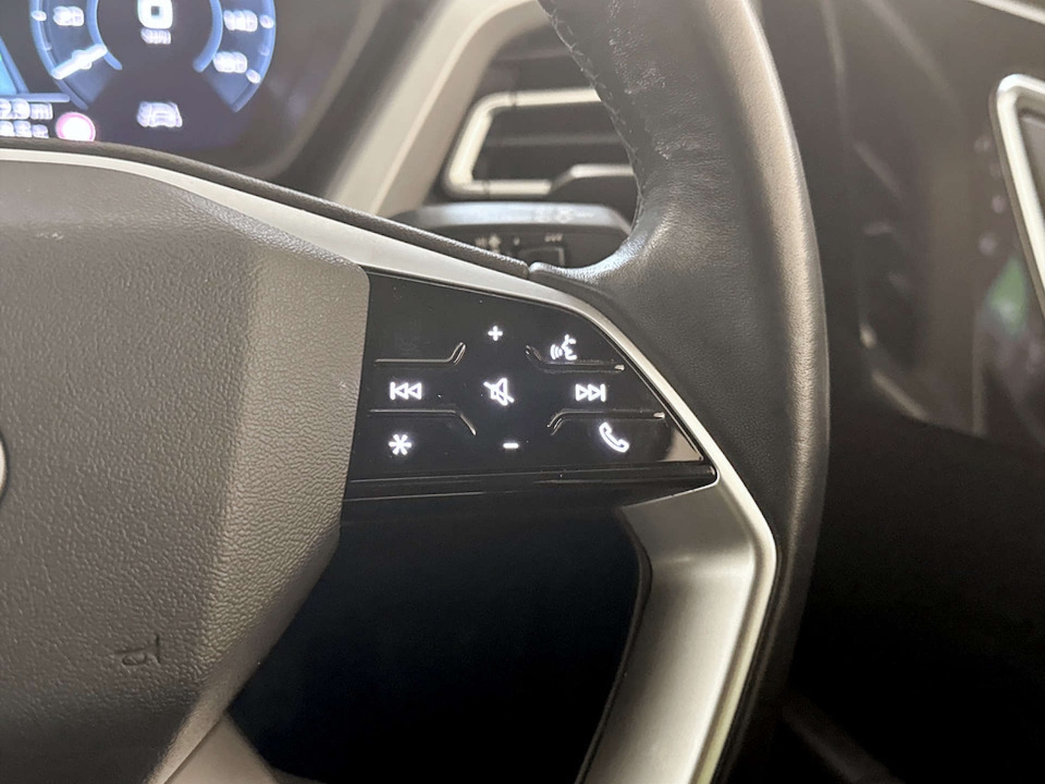 Used Audi Q4 e-tron 2021 for sale - 77353601: Photo 19