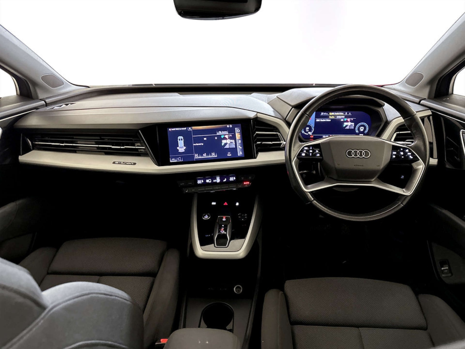 Used Audi Q4 e-tron 2021 for sale - 77353601: Photo 3