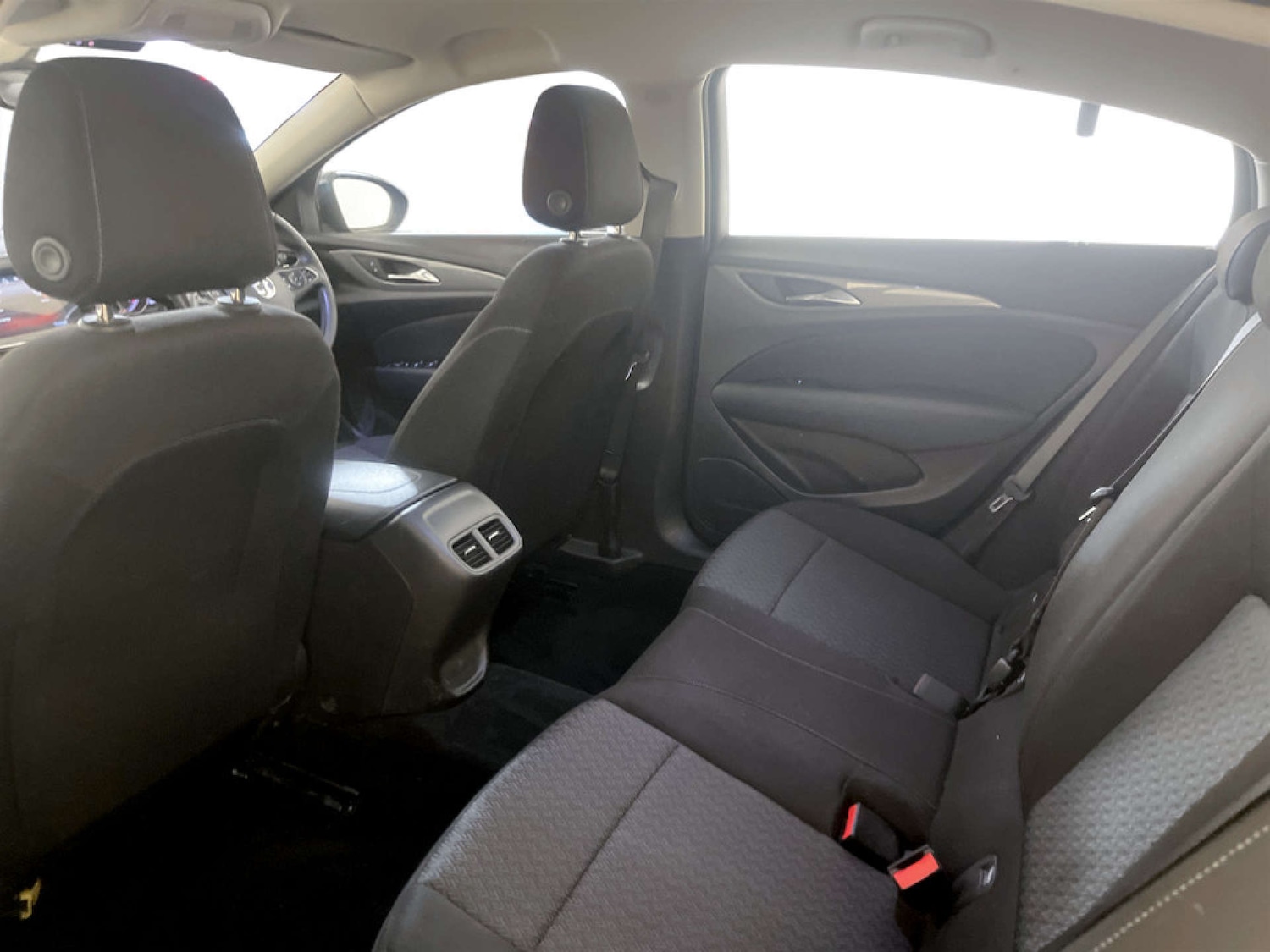 Used Vauxhall Insignia 2018 for sale - 77618864: Photo 14