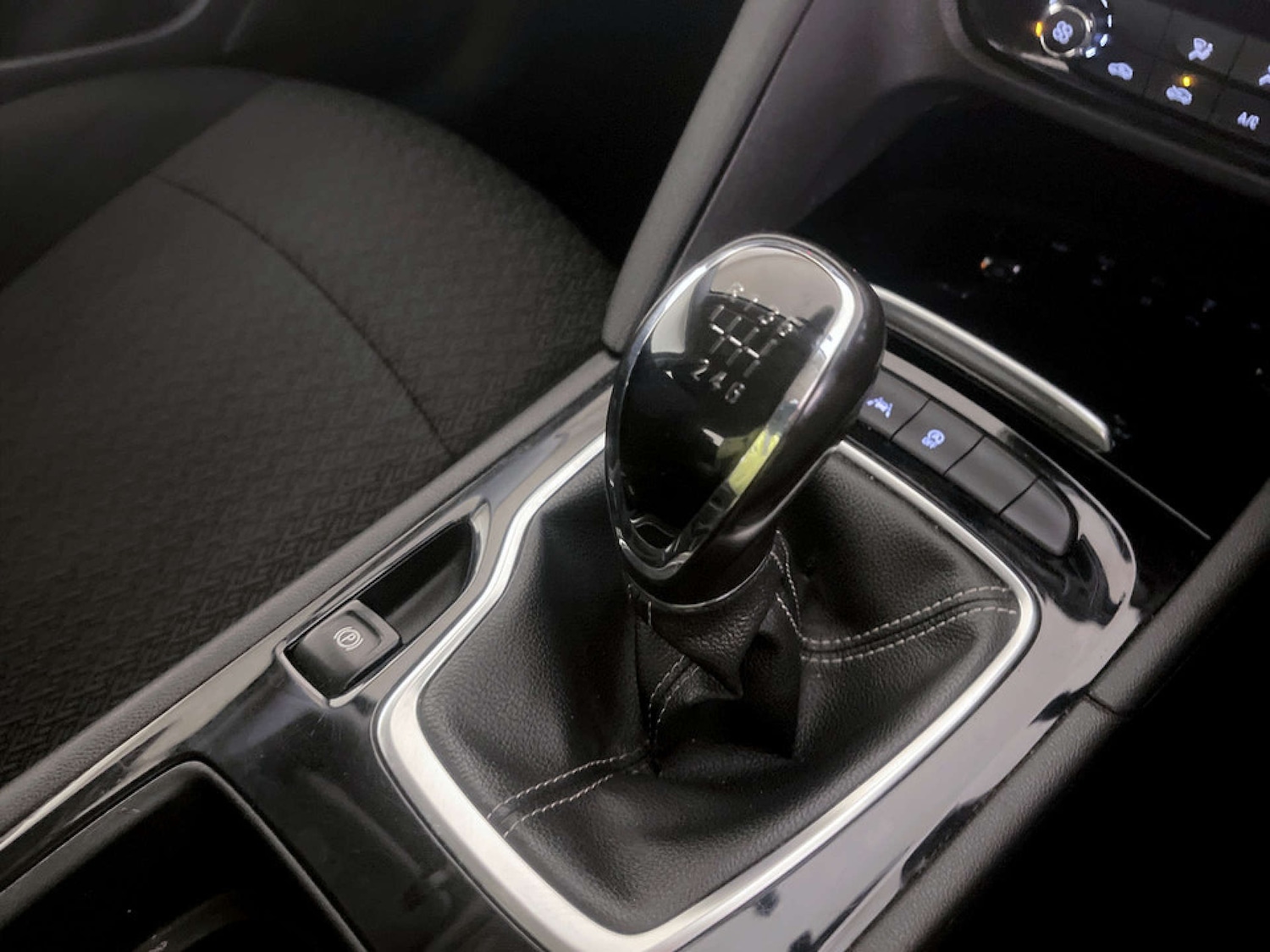 Used Vauxhall Insignia 2018 for sale - 77618864: Photo 25