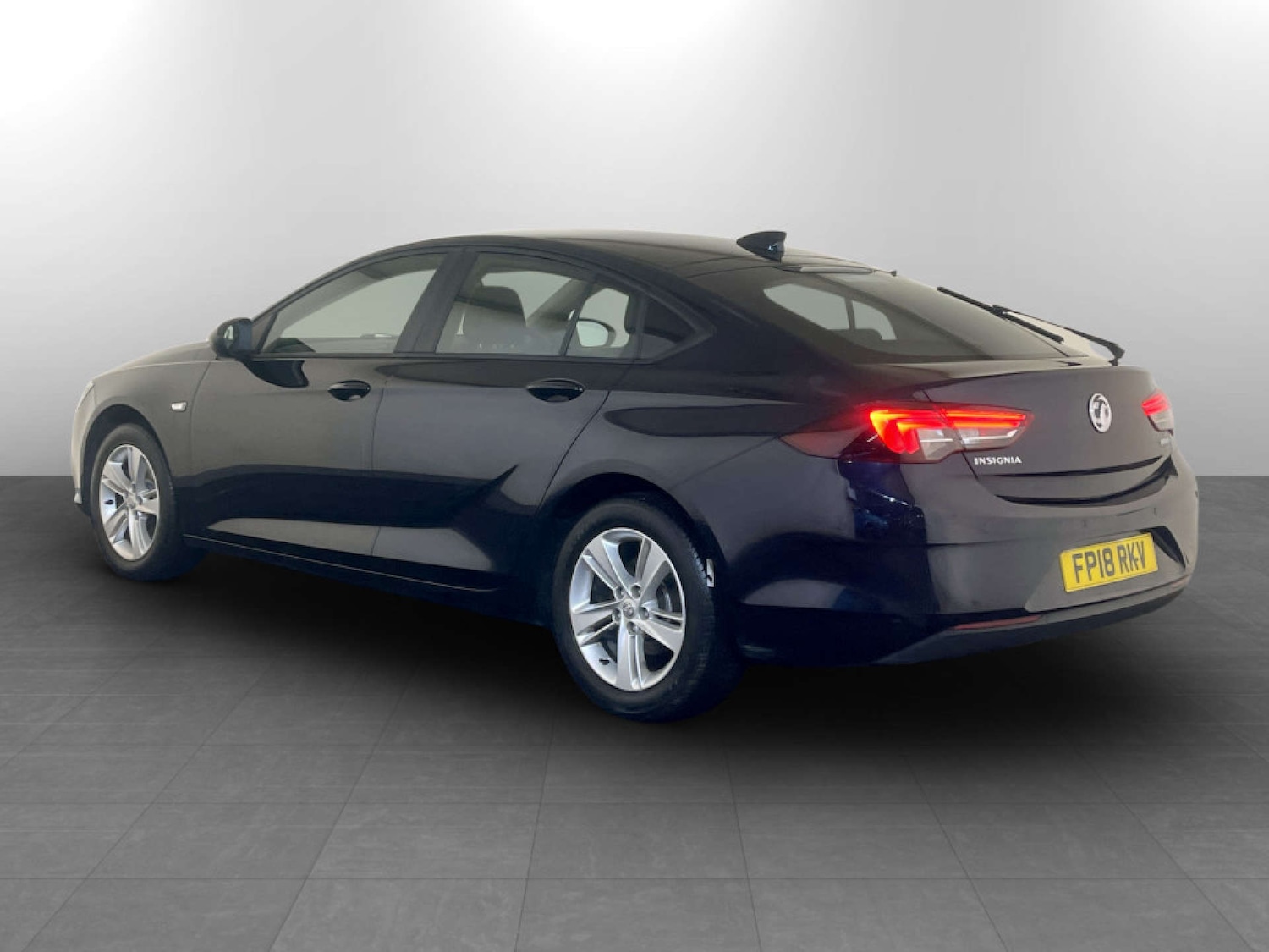 Used Vauxhall Insignia 2018 for sale - 77618864: Photo 8