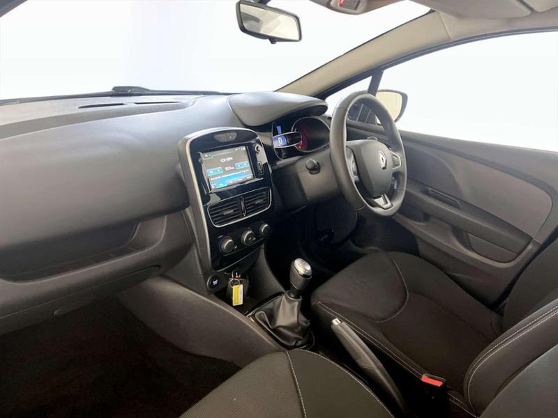 Used Renault Clio 2019 for sale - 76972006: Photo 12