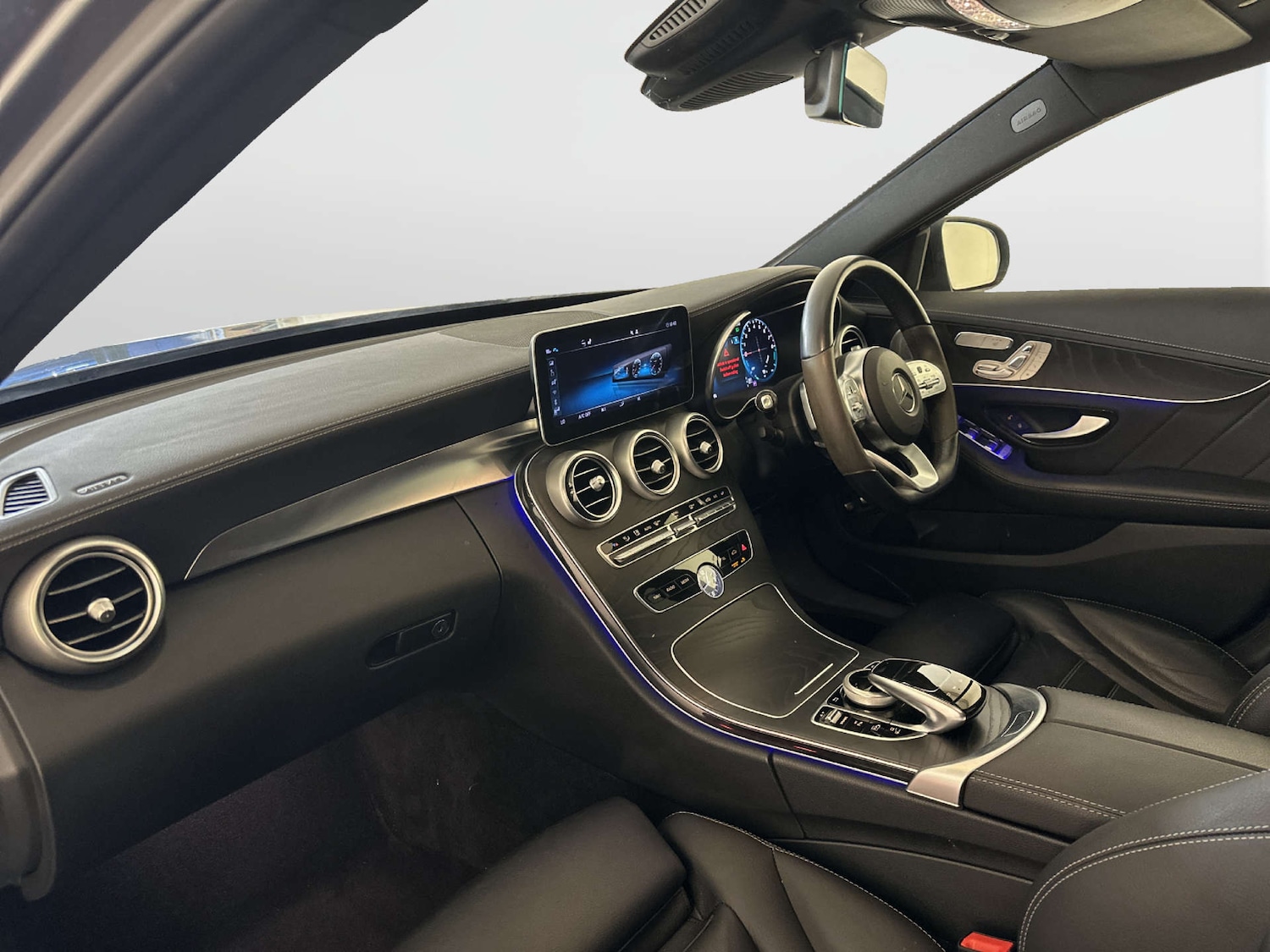 Used Mercedes-Benz C Class 2020 for sale - 77953405: Photo 12