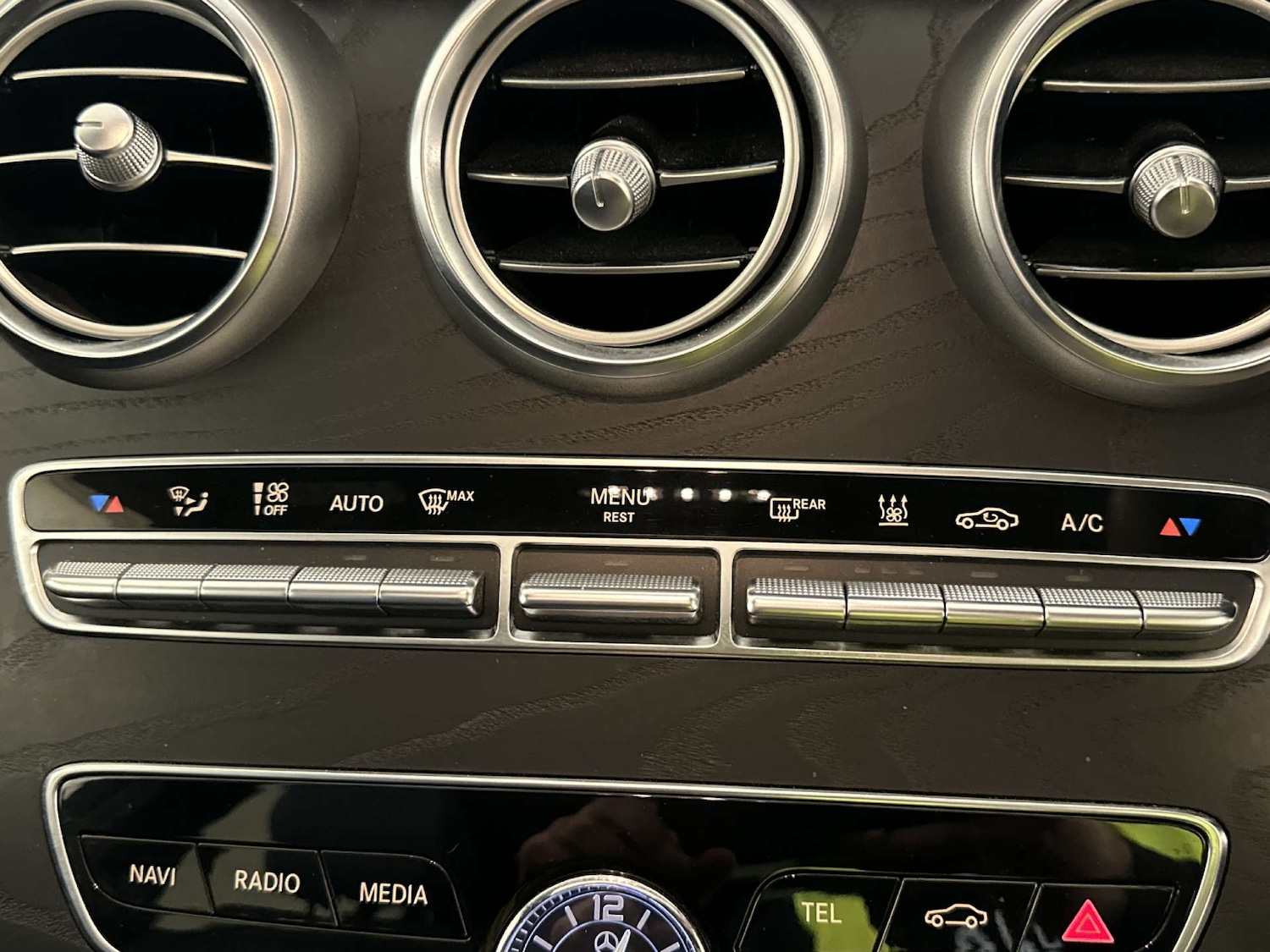 Used Mercedes-Benz C Class 2020 for sale - 77953405: Photo 24