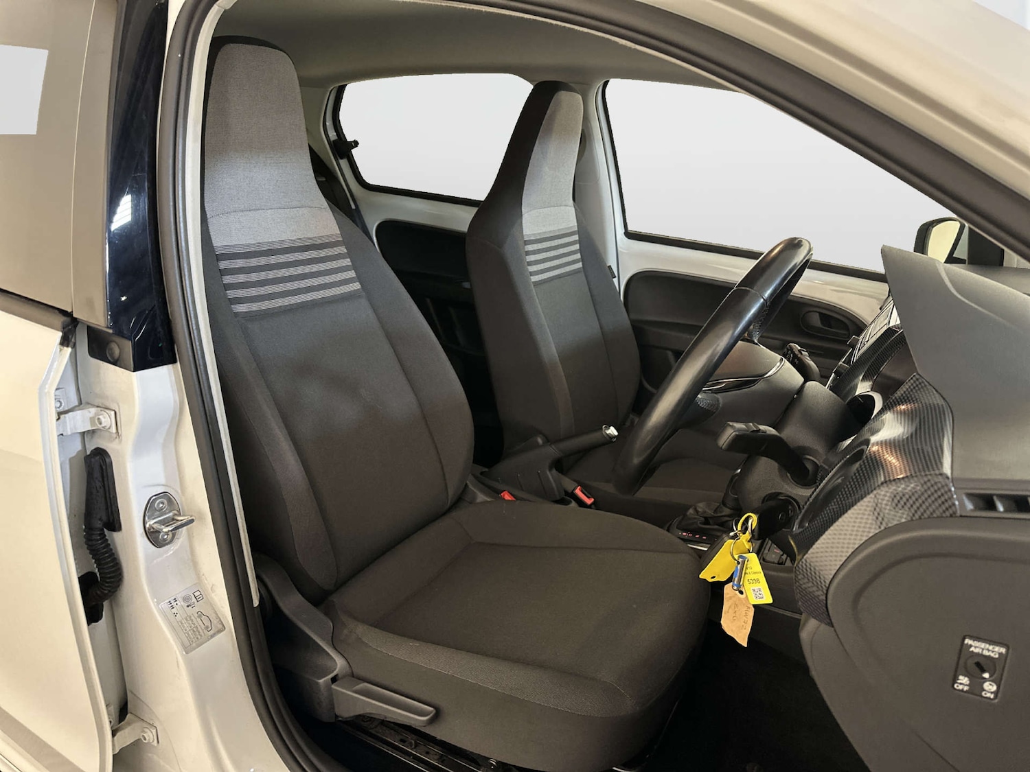 Used Volkswagen up! 2022 for sale - 78165546: Photo 13