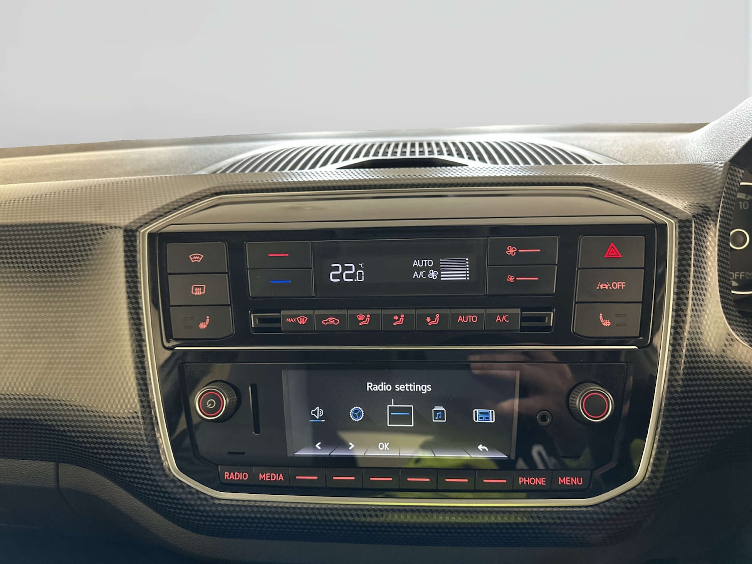 Used Volkswagen up! 2022 for sale - 78165546: Photo 21