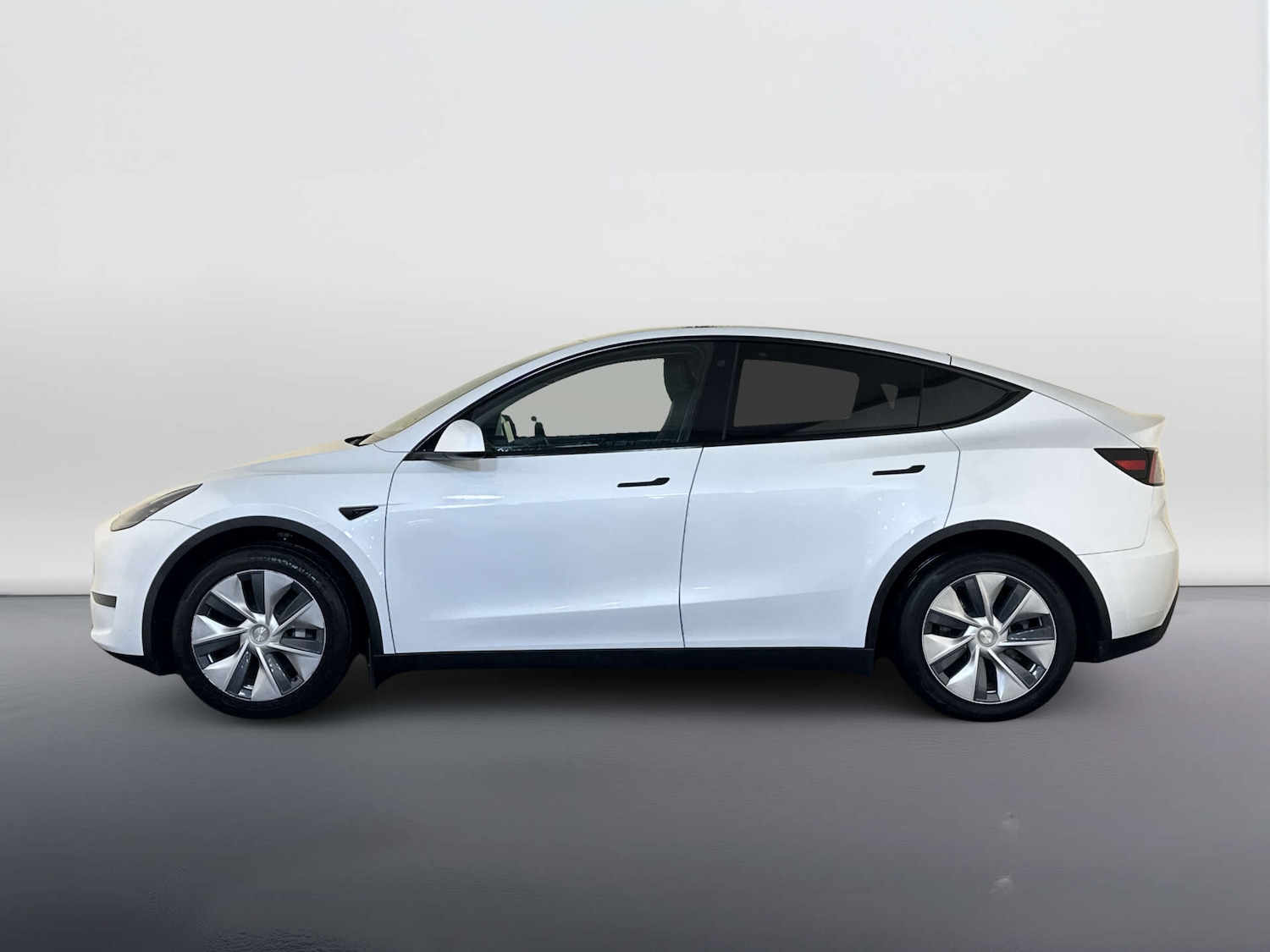 Used Tesla Model Y 2024 for sale - 77872432: Photo 10