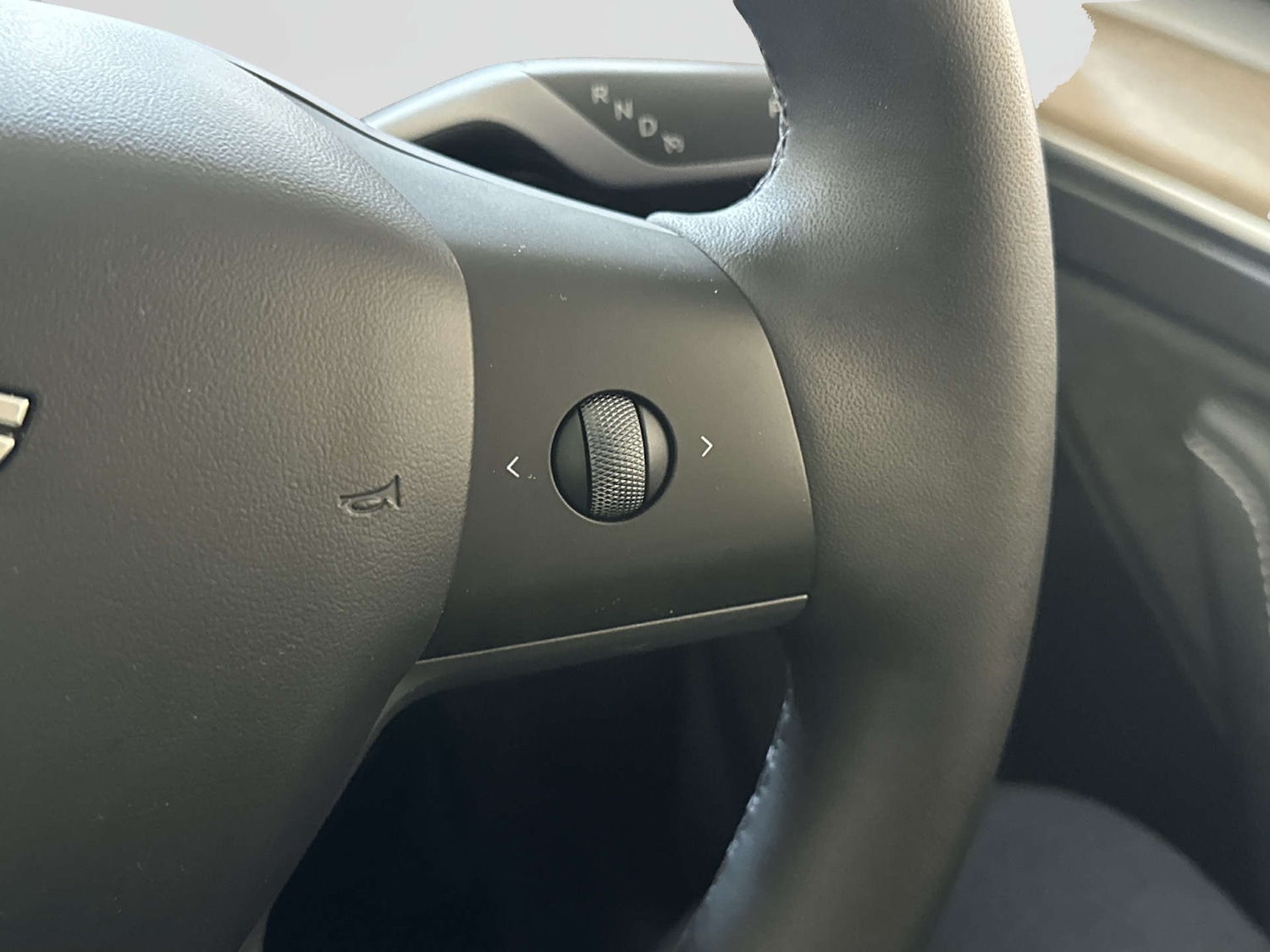 Used Tesla Model Y 2024 for sale - 77872432: Photo 24