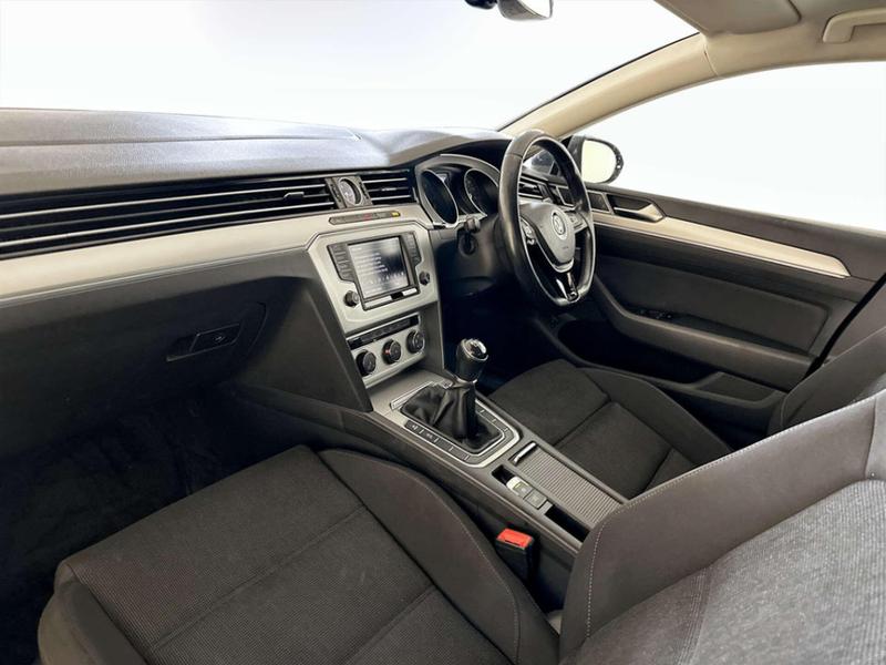 Used Volkswagen Passat 2016 for sale - 76931330: Photo 12