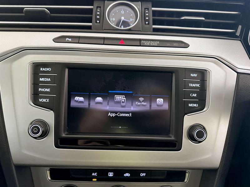 Used Volkswagen Passat 2016 for sale - 76931330: Photo 24