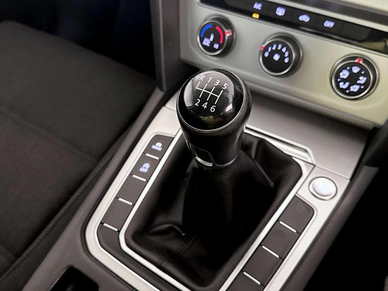 Used Volkswagen Passat 2016 for sale - 76931330: Photo 26