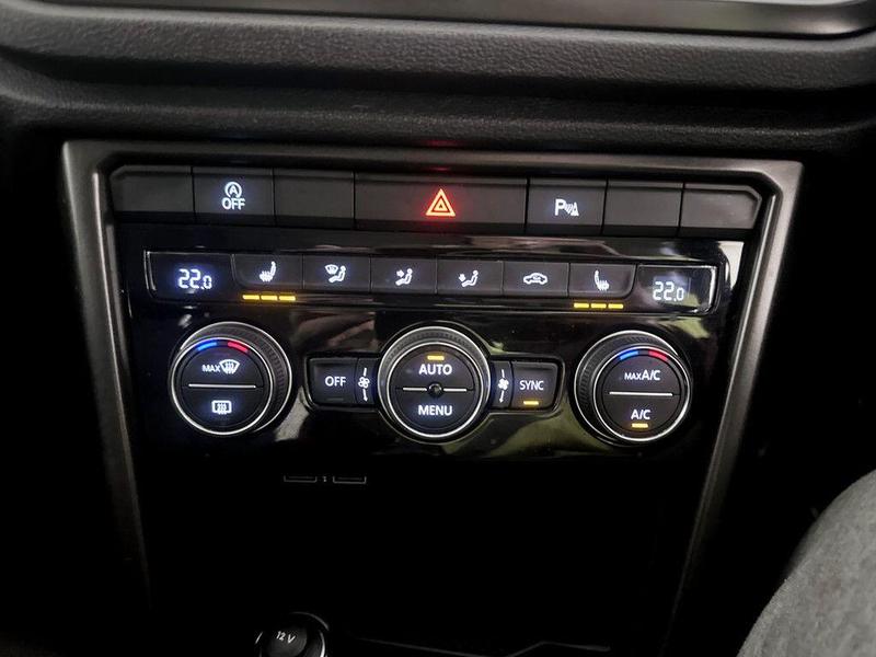 Used Volkswagen T-Roc 2019 for sale - 76480335: Photo 26