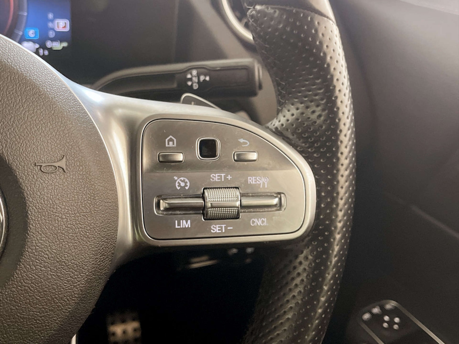 Used Mercedes-Benz GLA 2021 for sale - 77262726: Photo 19