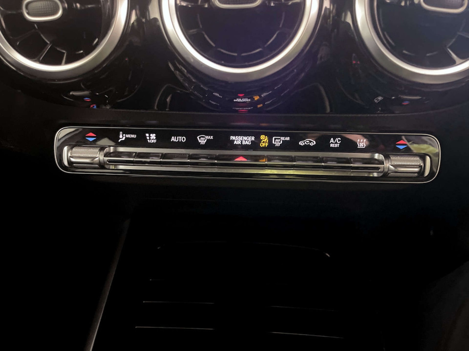 Used Mercedes-Benz GLA 2021 for sale - 77262726: Photo 26