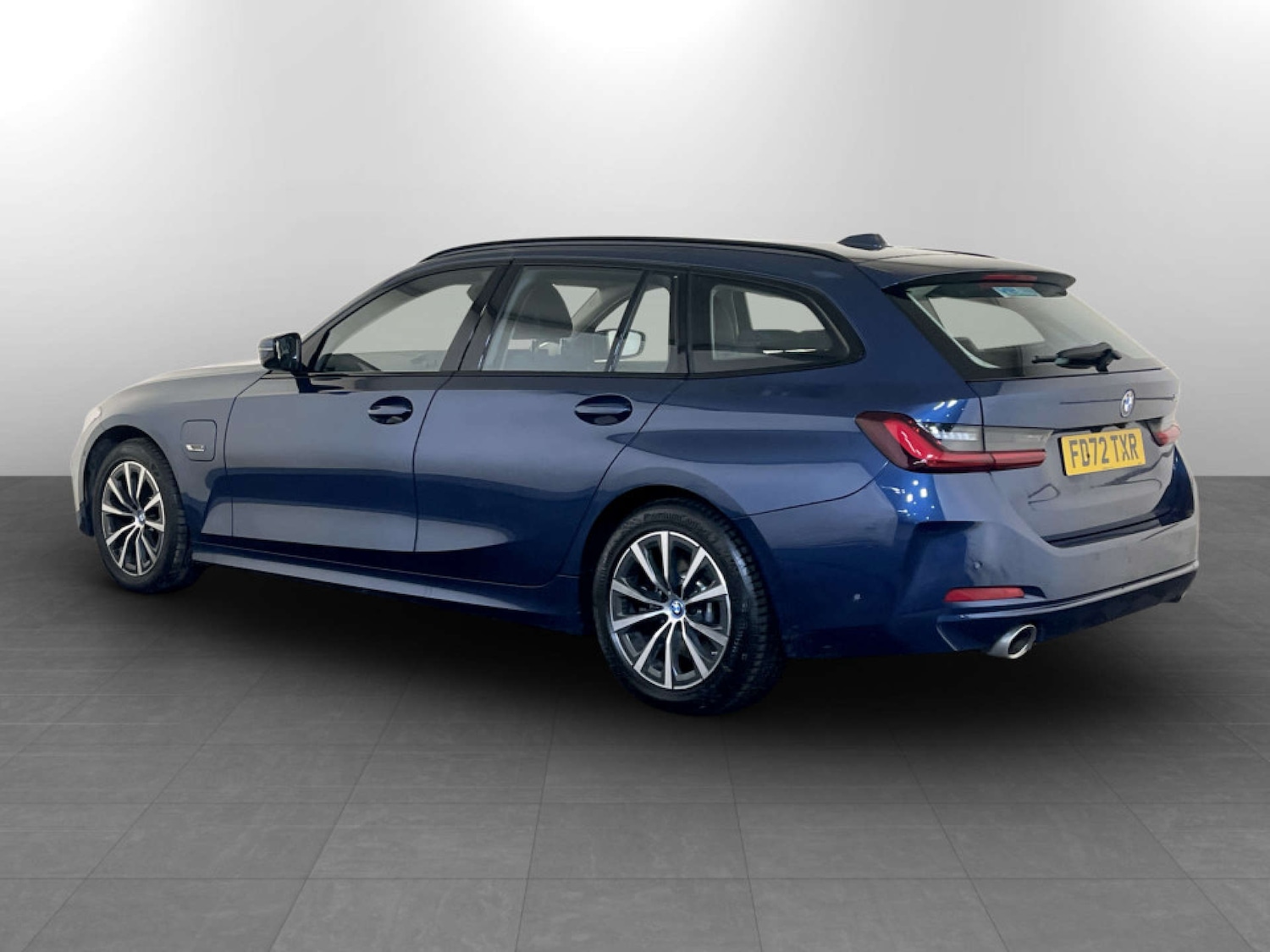 Used BMW 3 Series 2023 for sale - 77778172: Photo 8