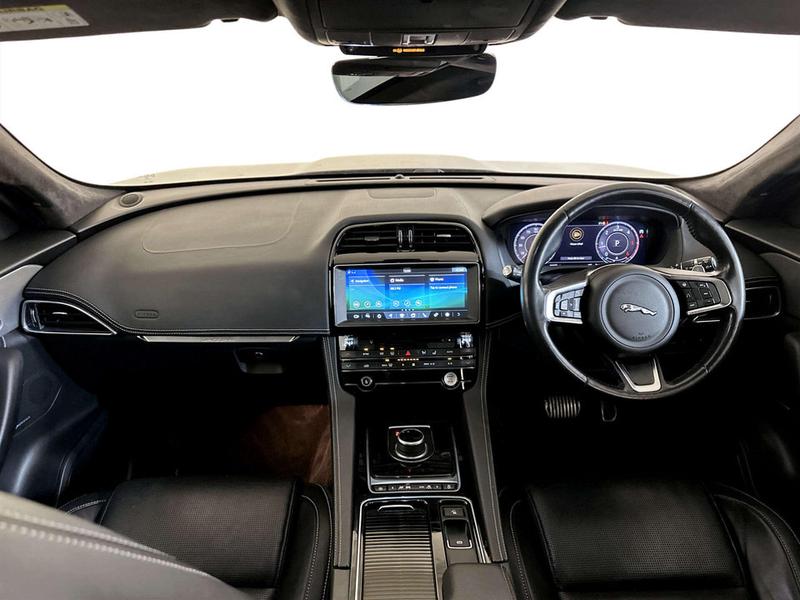 Used Jaguar F-Pace 2020 for sale - 77152154: Photo 3