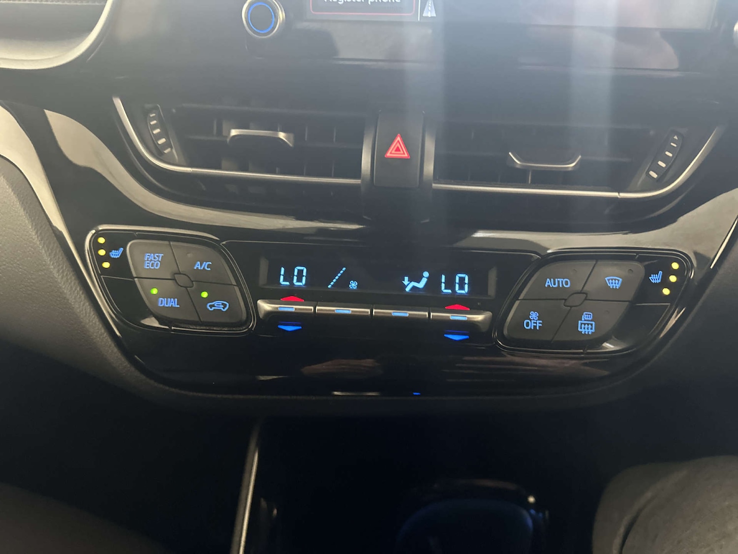 Used Toyota C-HR 2022 for sale - 78068274: Photo 24