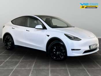 2022 (72) - Long Range AWD 5dr Auto
