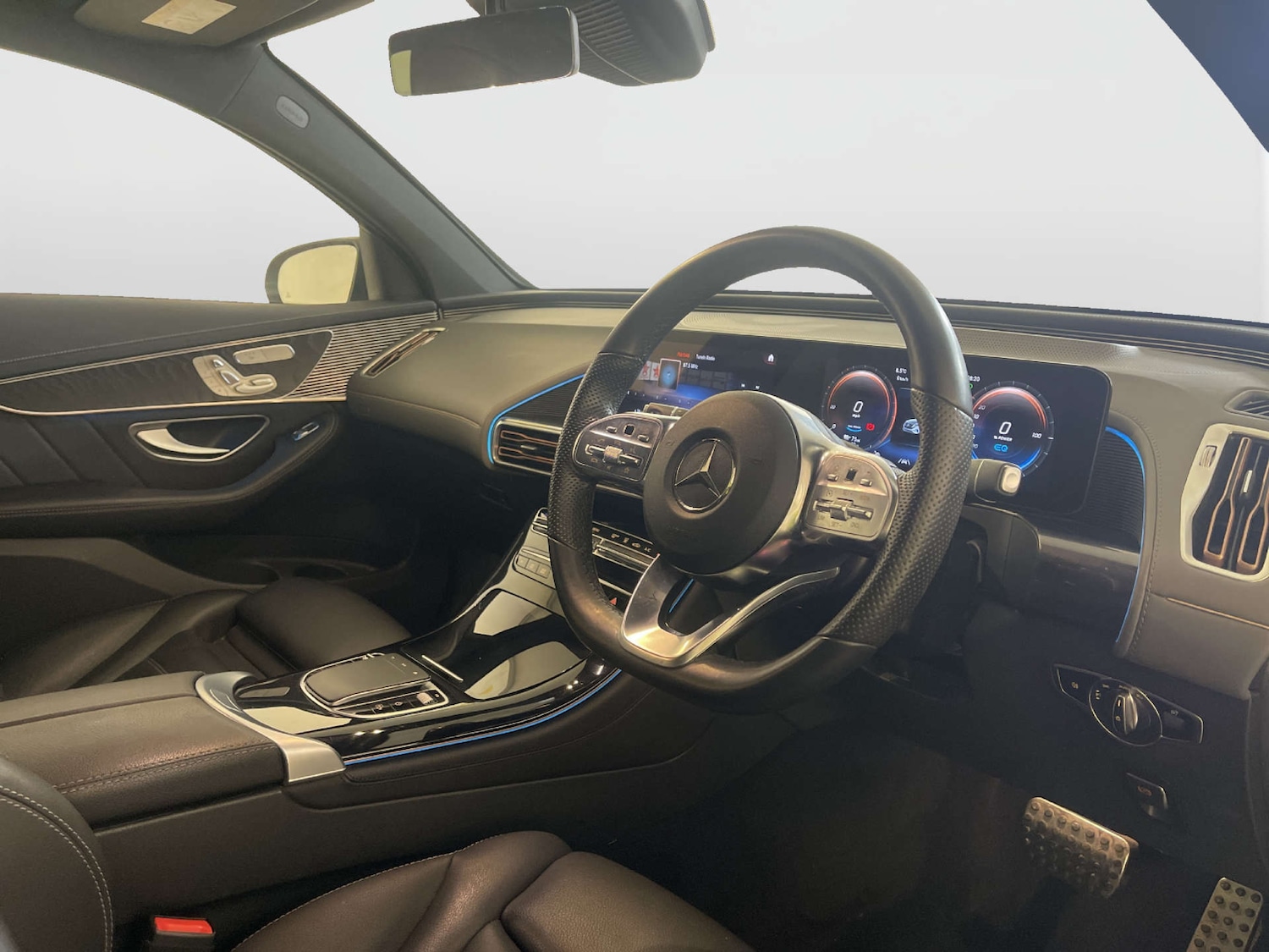 Used Mercedes-Benz EQC 2023 for sale - 77953313: Photo 15