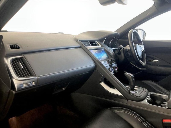 Used Jaguar E-Pace 2020 for sale - 76322283: Photo 12