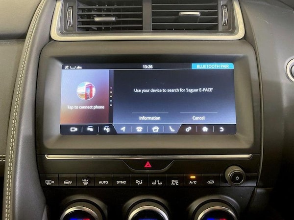 Used Jaguar E-Pace 2020 for sale - 76322283: Photo 24