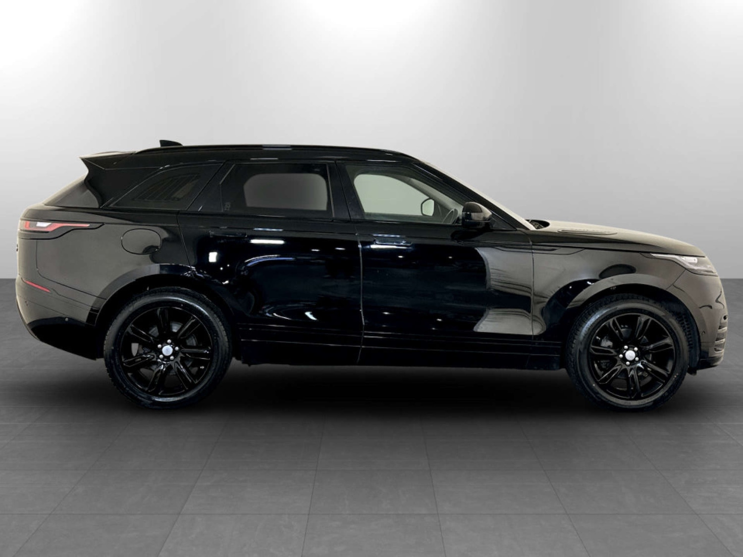 Used Land Rover Range Rover Velar 2018 for sale - 77299381: Photo 11