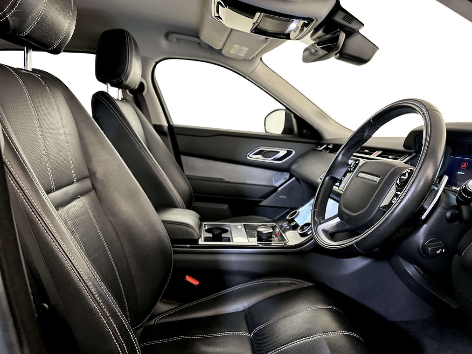 Used Land Rover Range Rover Velar 2018 for sale - 77299381: Photo 13