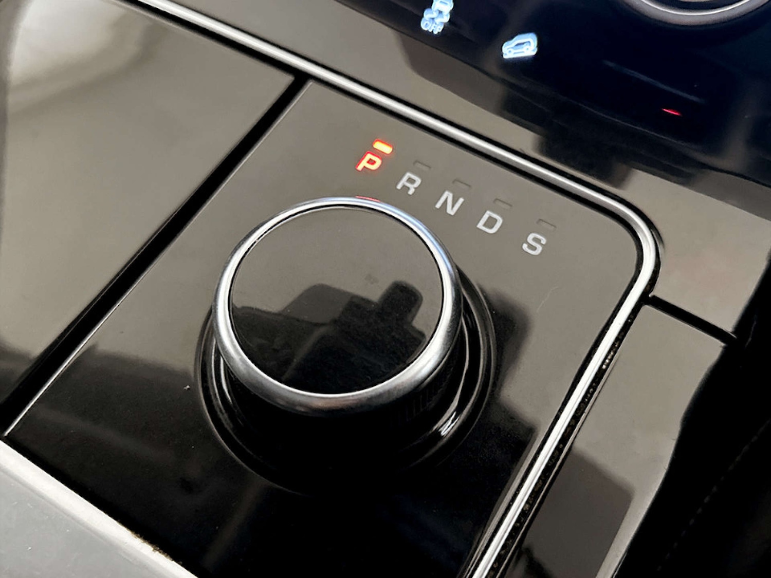 Used Land Rover Range Rover Velar 2018 for sale - 77299381: Photo 27