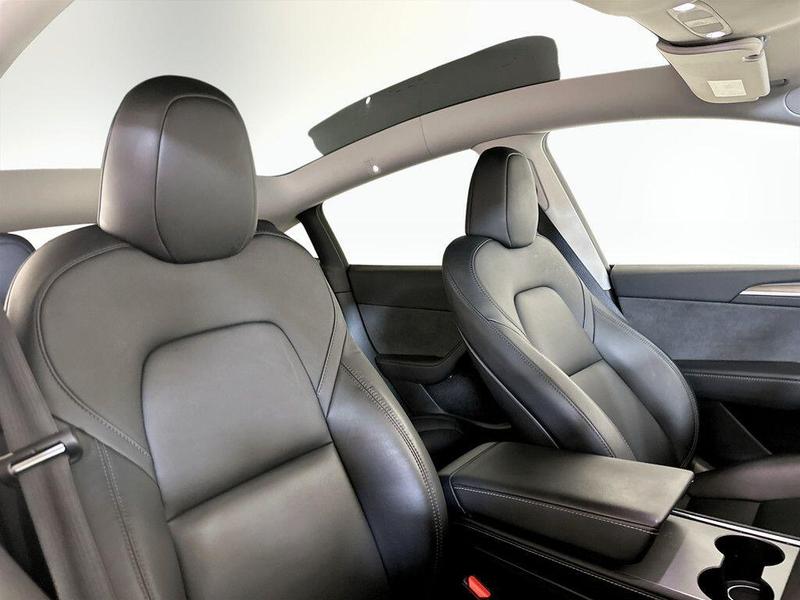 Used Tesla Model Y 2022 for sale - 76580736: Photo 13