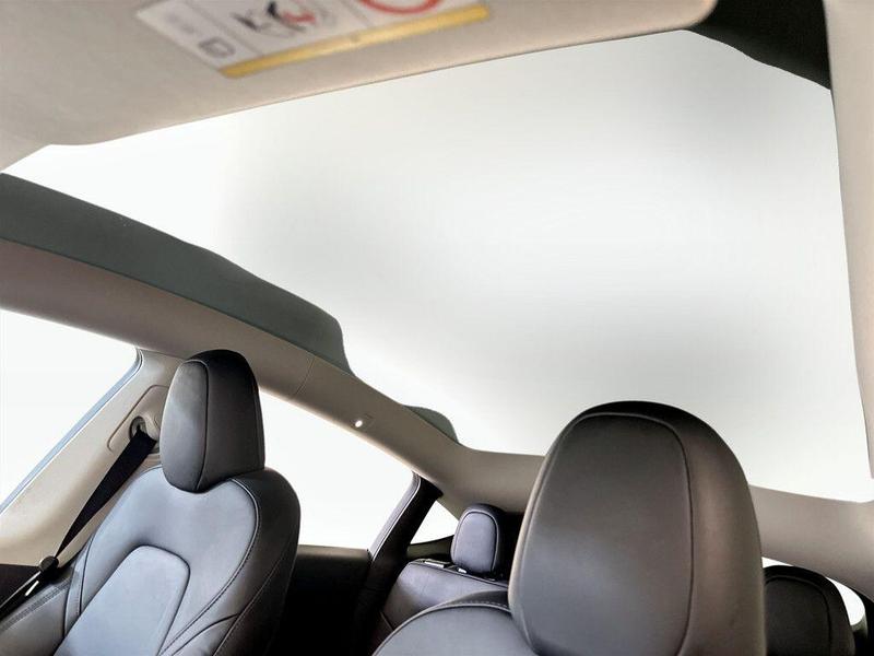 Used Tesla Model Y 2022 for sale - 76580736: Photo 15