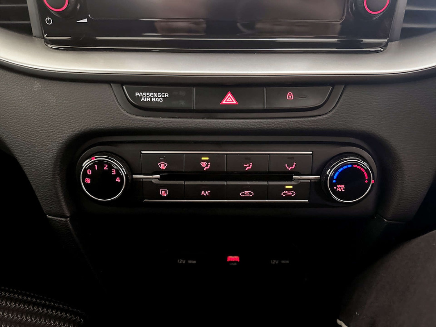 Used Kia XCeed 2022 for sale - 77185106: Photo 25