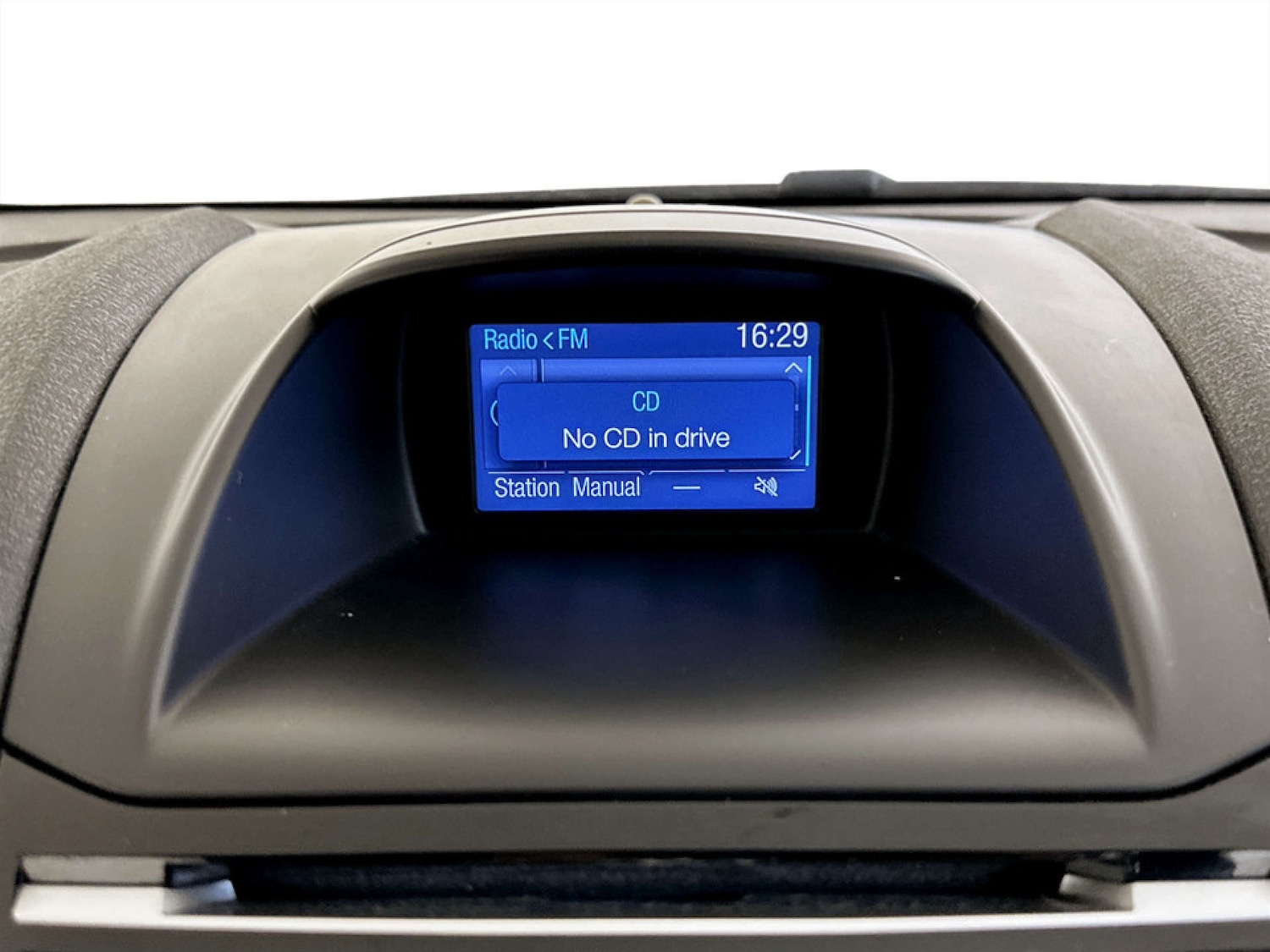 Used Ford Fiesta 2015 for sale - 77535082: Photo 17