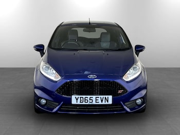 Used Ford Fiesta 2015 for sale - 77535082: Photo
