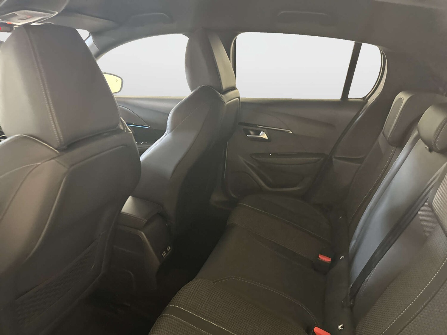 Used Peugeot 208 2021 for sale - 77974147: Photo 14