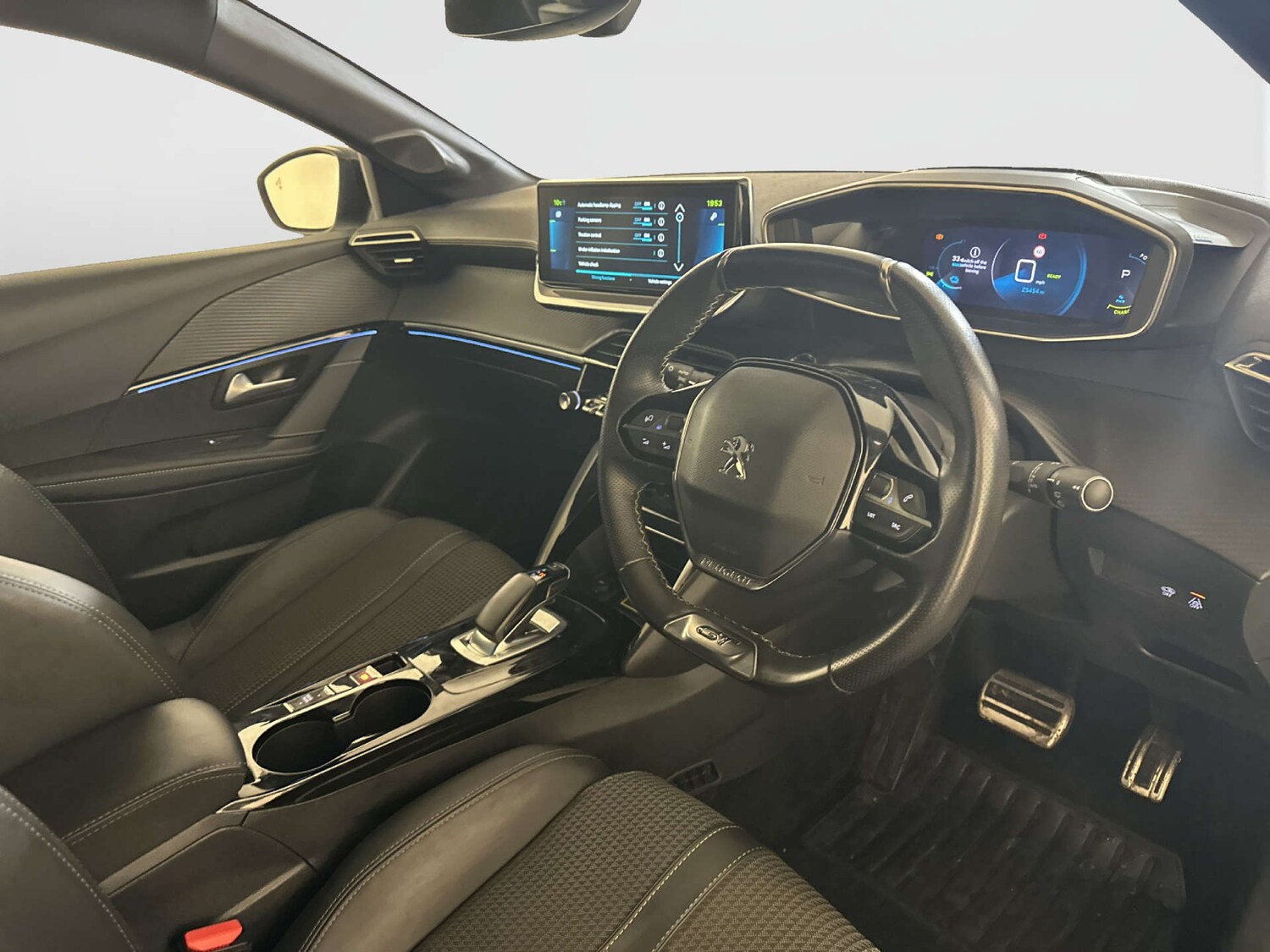 Used Peugeot 208 2021 for sale - 77974147: Photo 16