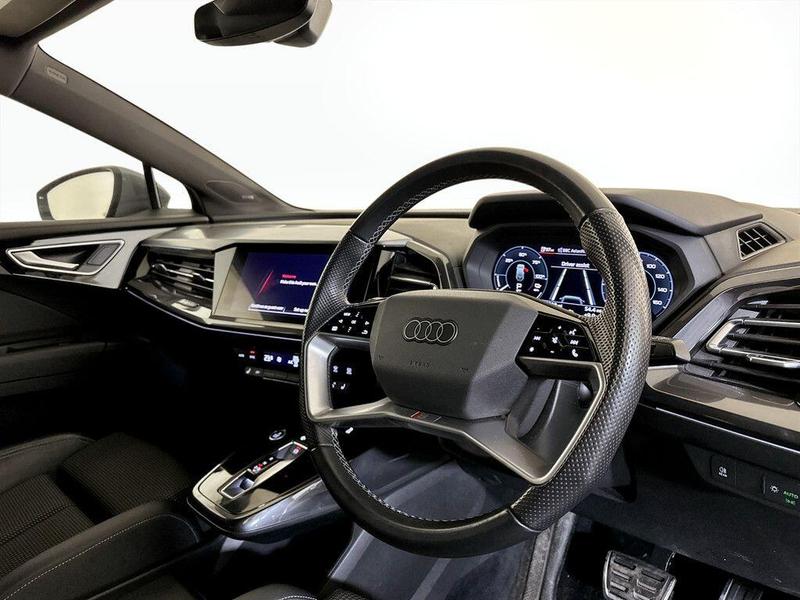 Used Audi Q4 e-tron 2022 for sale - 76776740: Photo 16