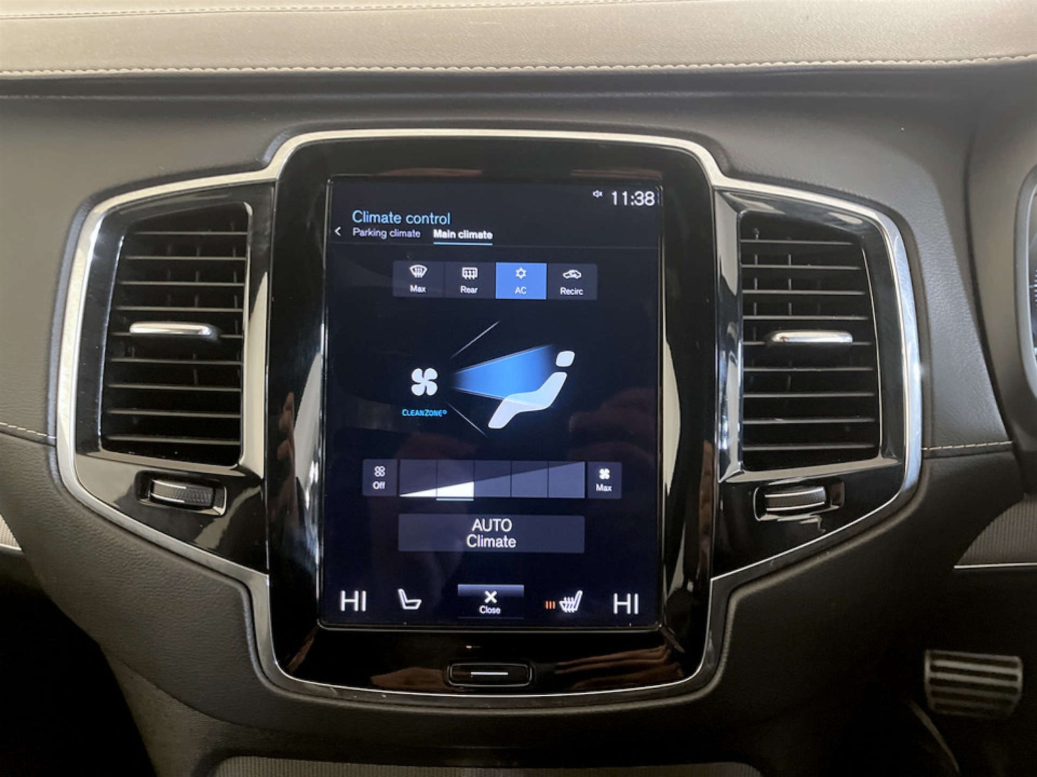 Used Volvo XC90 2019 for sale - 77185283: Photo 25