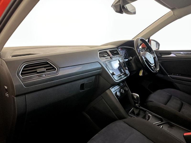 Used Volkswagen Tiguan 2017 for sale - 76568649: Photo 12