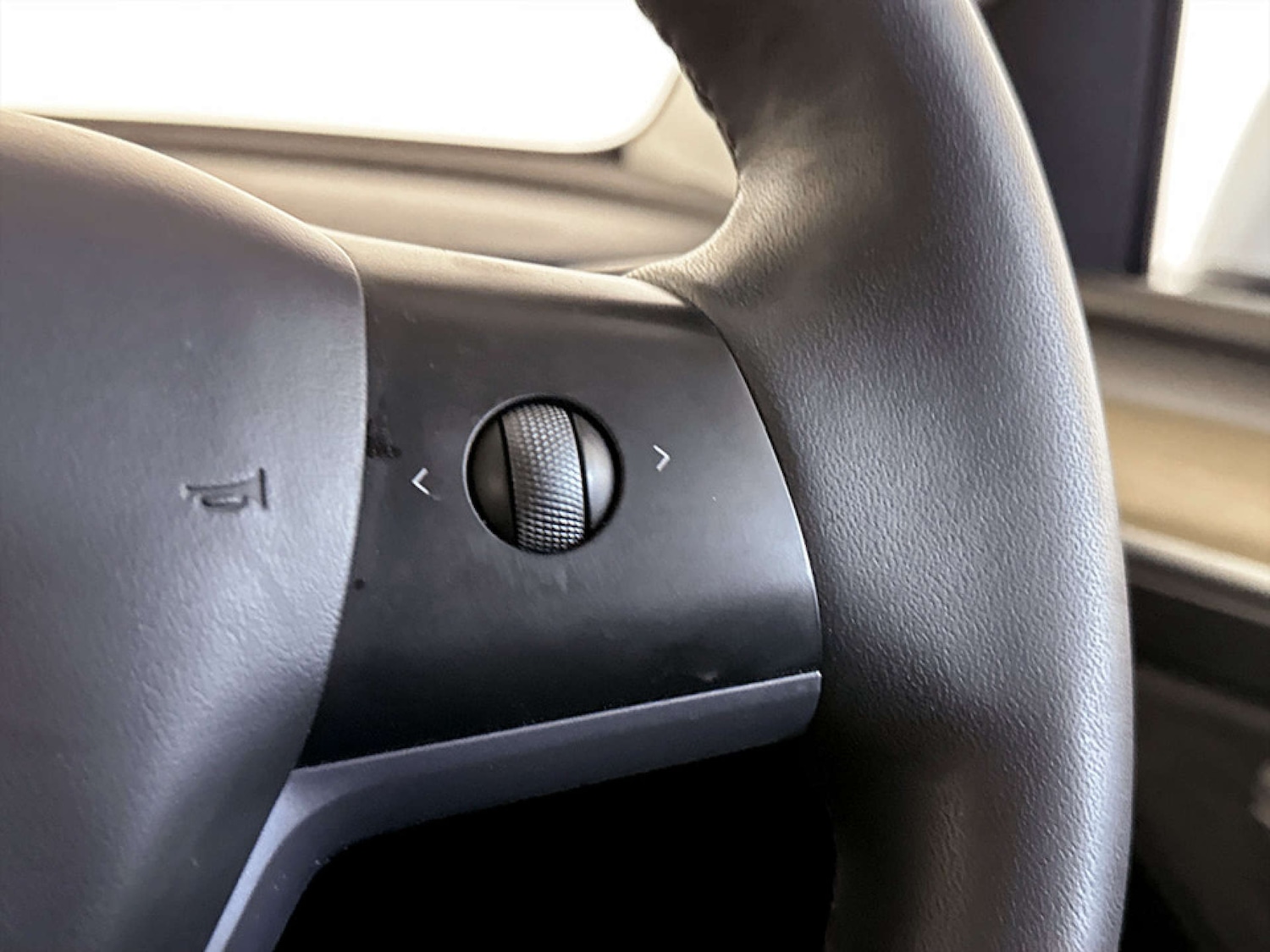 Used Tesla Model Y 2023 for sale - 77688278: Photo 18