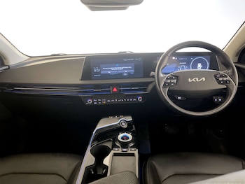 Used Kia EV6 2022 for sale - 77209999: Photo