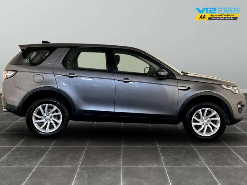 Used Land Rover Discovery Sport 2019 for sale - 76782173: Photo 11