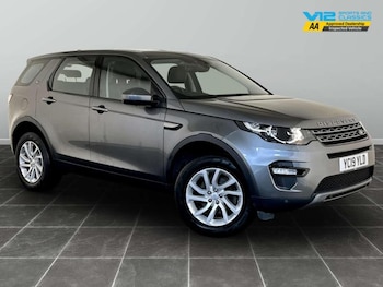 Used Land Rover Discovery Sport 2019 for sale - 76782173: Photo
