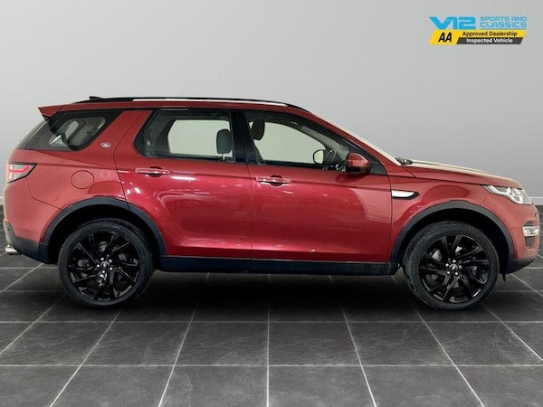 Used Land Rover Discovery Sport 2017 for sale - 76308882: Photo 11