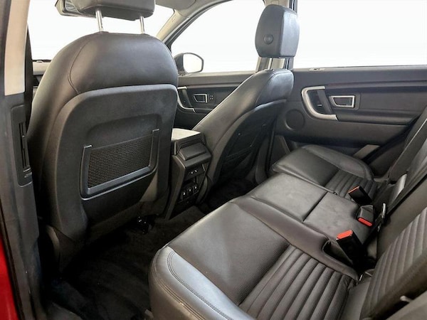 Used Land Rover Discovery Sport 2017 for sale - 76308882: Photo 15