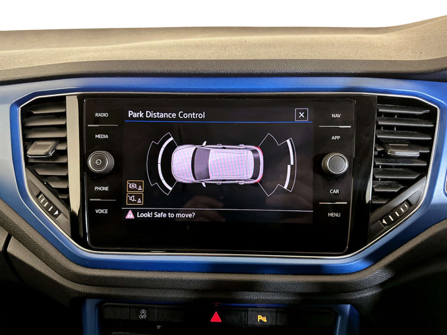 Used Volkswagen T-Roc 2021 for sale - 77523382: Photo 20