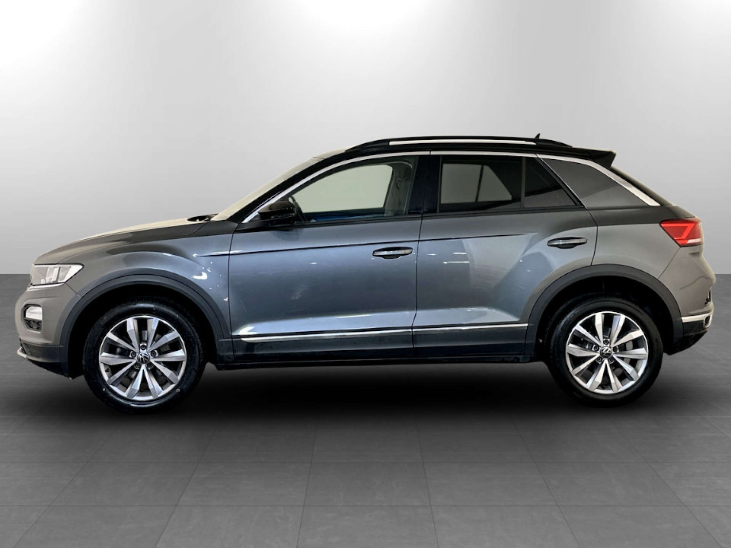 Used Volkswagen T-Roc 2021 for sale - 77523382: Photo 7