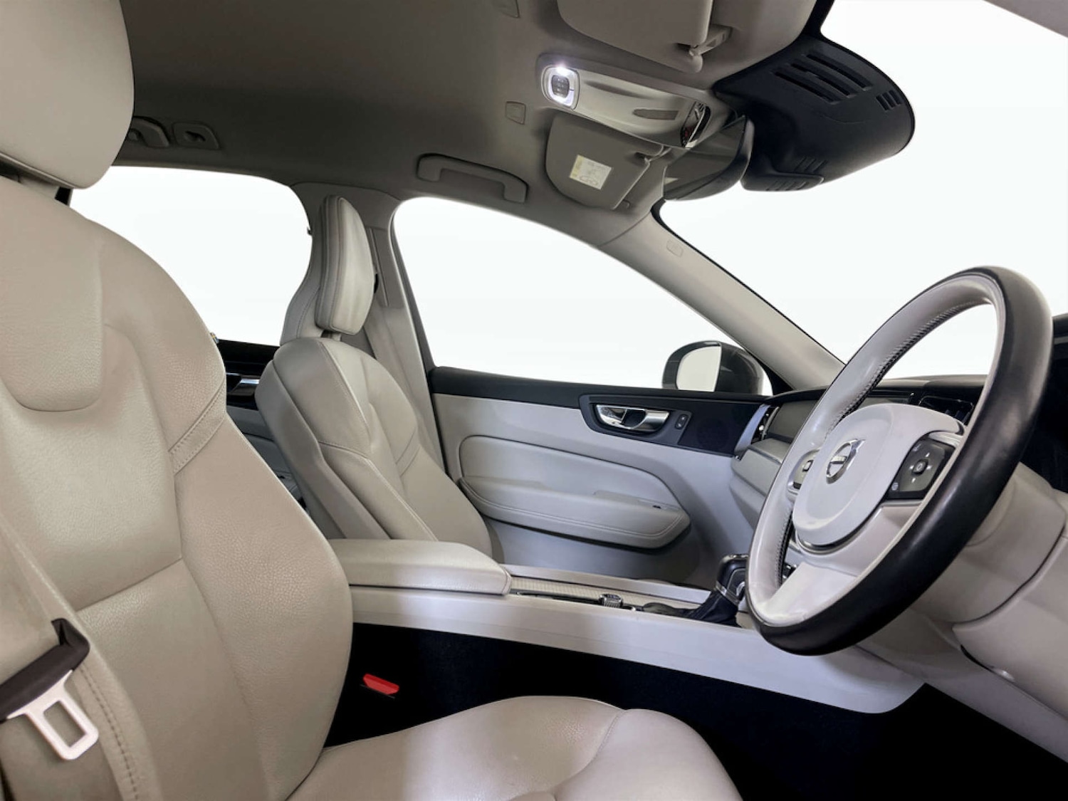 Used Volvo XC60 2019 for sale - 77299393: Photo 13