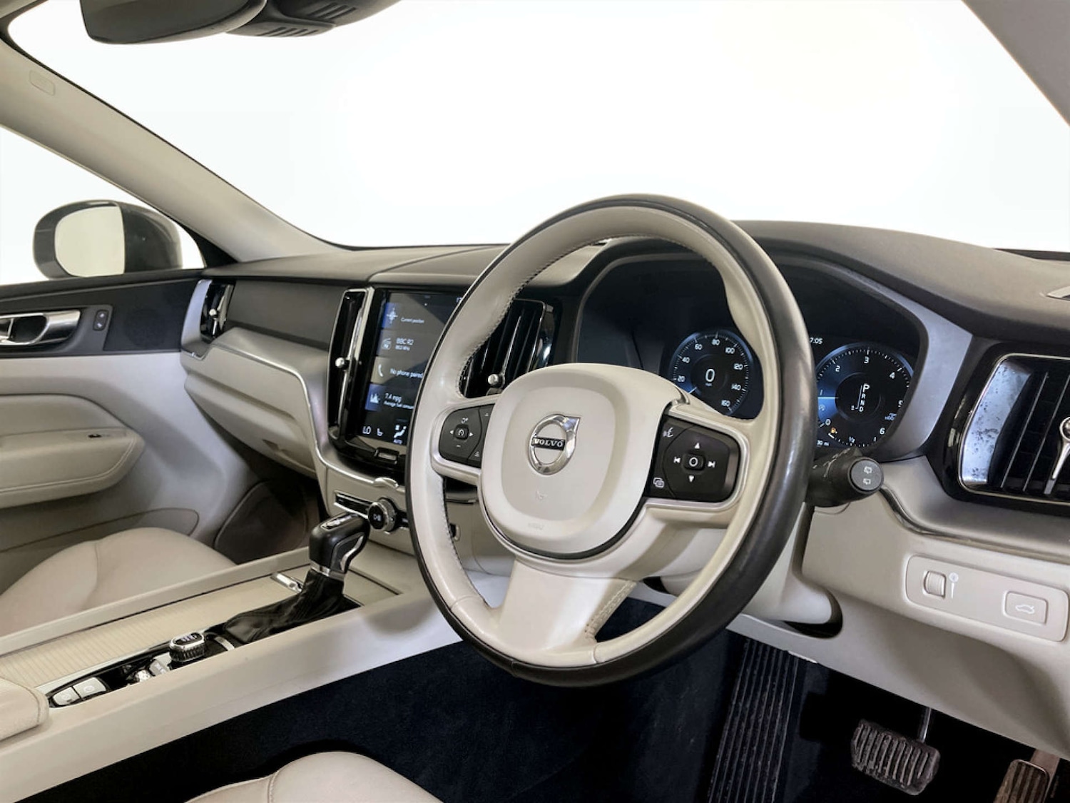 Used Volvo XC60 2019 for sale - 77299393: Photo 16